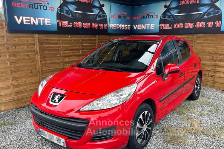 Peugeot 207 1.4i 75CH Urban - <small></small> 4.990 € <small>TTC</small> - #1