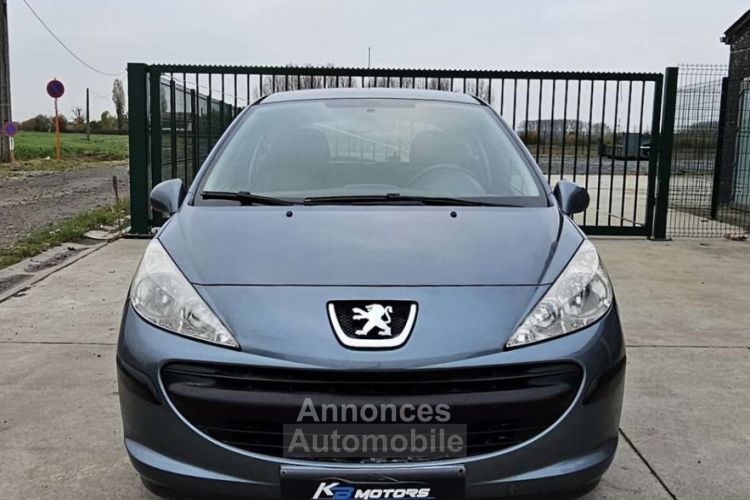 Peugeot 207 1.4i Garantie 12 mois - <small></small> 2.950 € <small>TTC</small> - #2