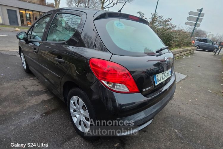 Peugeot 207 1.4l hdi 70ch 107 000km GARANTIE - <small></small> 4.990 € <small>TTC</small> - #4