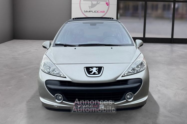 Peugeot 207 1.6 16v 110ch Sport / Toit Ouvrant / 2ème main - <small></small> 4.990 € <small>TTC</small> - #2