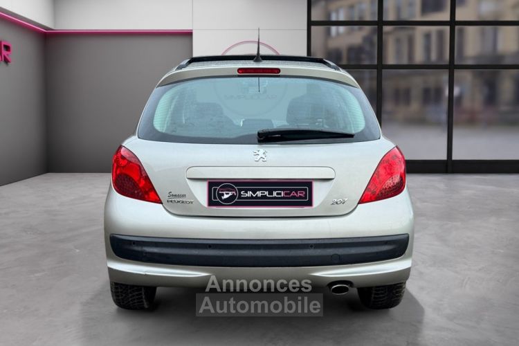 Peugeot 207 1.6 16v 110ch Sport / Toit Ouvrant / 2ème main - <small></small> 4.990 € <small>TTC</small> - #6