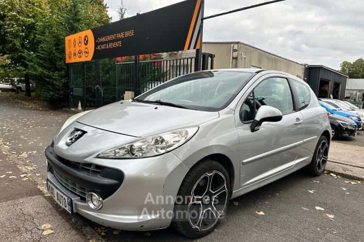 Peugeot 207 1.6 16V 120 SPORT BVA 3P - <small></small> 4.995 € <small>TTC</small> - #1