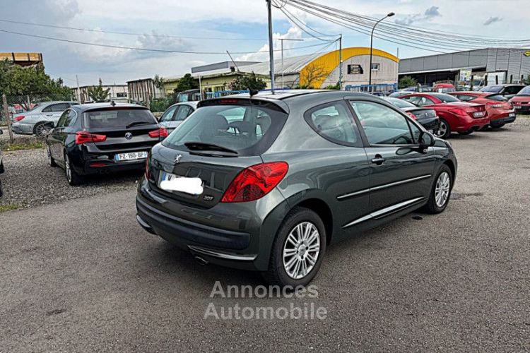 Peugeot 207 1.6 16V SPORT 3P - <small></small> 4.499 € <small>TTC</small> - #5