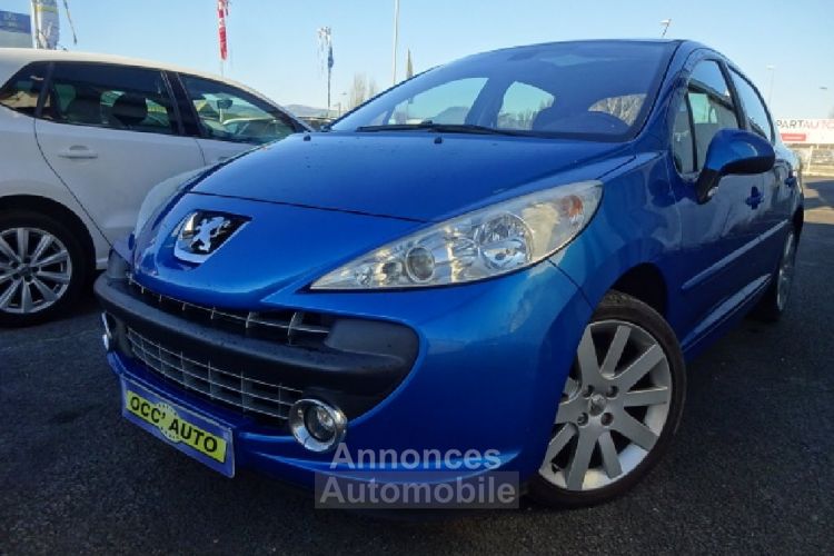 Peugeot 207 1.6 HDi 16v 110ch Griffe - <small></small> 5.490 € <small>TTC</small> - #1