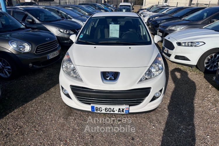 Peugeot 207 1.6 VTi 120ch Premium A - <small></small> 7.700 € <small>TTC</small> - #1