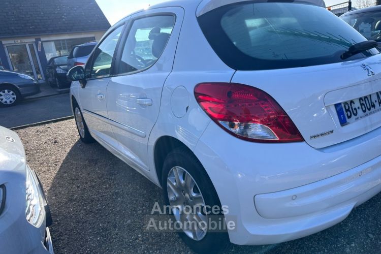 Peugeot 207 1.6 VTi 120ch Premium A - <small></small> 7.700 € <small>TTC</small> - #6