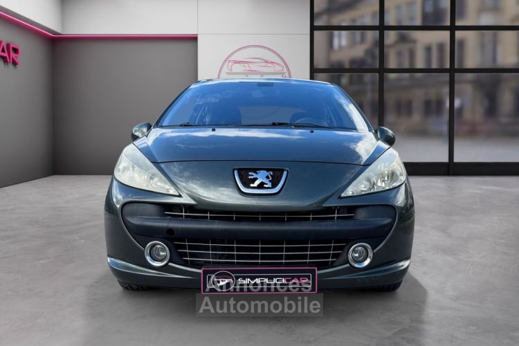 Peugeot 207 1.6 VTi 16V 120ch Premium Pack Automatique / Panoramique - <small></small> 5.990 € <small>TTC</small> - #3