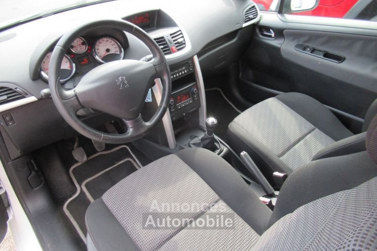 Peugeot 207 1.6 VTI 16V PREMIUM 3P - <small></small> 5.900 € <small>TTC</small> - #2