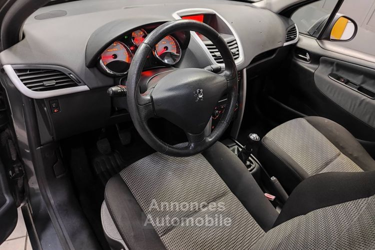 Peugeot 207 1.6 VTi 16v Premium 5p - <small></small> 4.990 € <small>TTC</small> - #10
