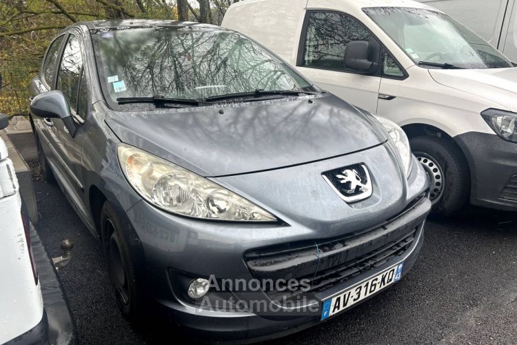 Peugeot 207 1,6 vti problème moteur voyant moteur - <small></small> 2.490 € <small>TTC</small> - #2