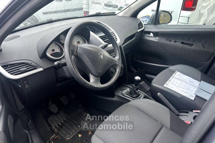 Peugeot 207 1,6 vti problème moteur voyant moteur - <small></small> 2.490 € <small>TTC</small> - #4