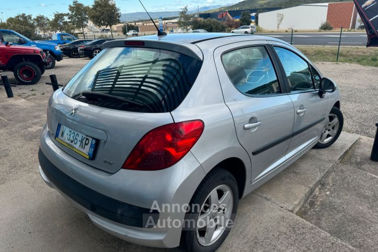 Peugeot 207 - <small></small> 5.490 € <small>TTC</small> - #3