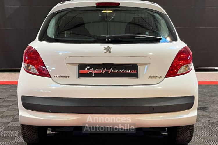 Peugeot 207 207+ 1.4 i 75 cv Confort - <small></small> 3.990 € <small>TTC</small> - #5