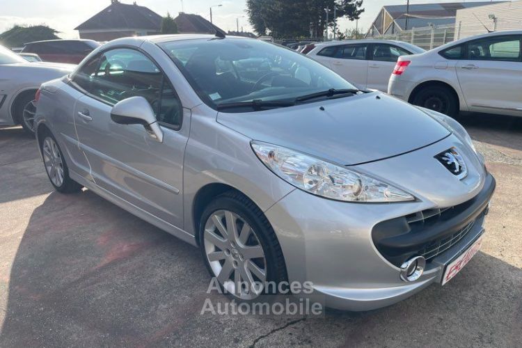 Peugeot 207 207cc sport pack 1,6 essence 120cv - - <small></small> 5.990 € <small>TTC</small> - #8