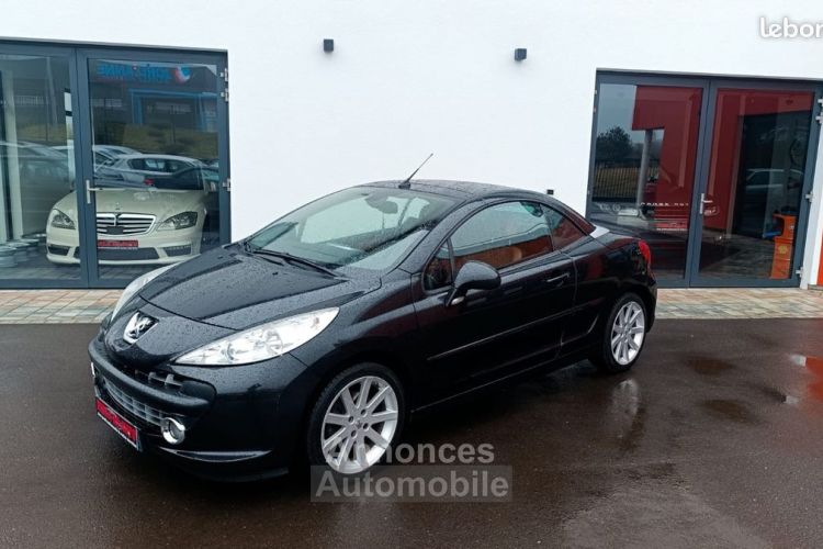 Peugeot 207 CC 1.6 HDi 110ch boîte manuelle - <small></small> 4.990 € <small>TTC</small> - #3