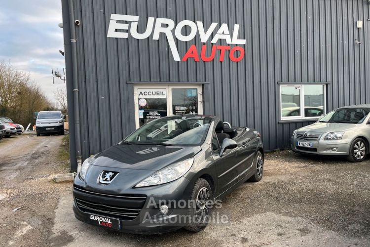 Peugeot 207 CC 1.6 hdi 110CH PREMIUM - <small></small> 7.990 € <small>TTC</small> - #1