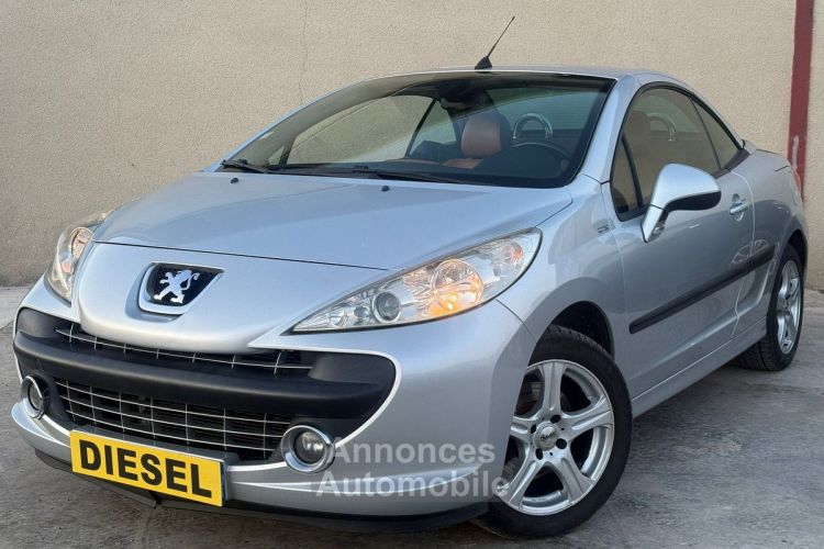 Peugeot 207 CC 1.6 HDi 16V 110ch FAP BLUE LION Sport (6 CV) 2007 + 198 000KM - <small></small> 3.990 € <small>TTC</small> - #1