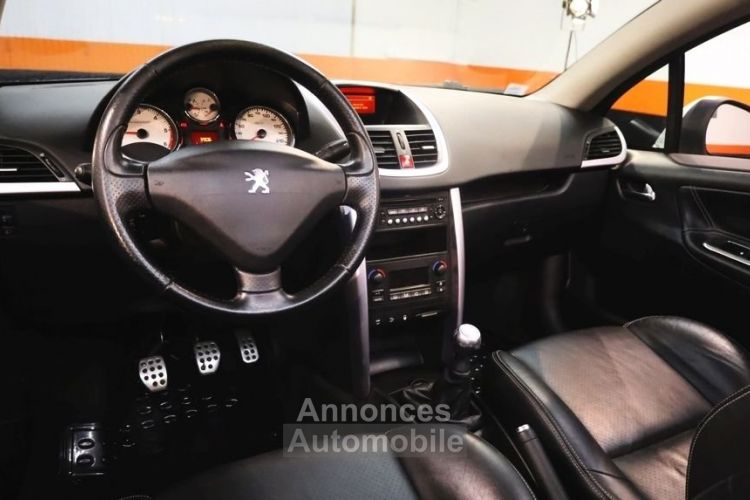 Peugeot 207 CC 1.6 HDI110 FAP FELINE - <small></small> 7.990 € <small>TTC</small> - #12