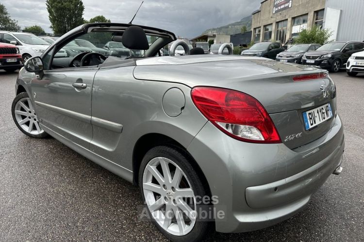 Peugeot 207 CC 1.6 HDI112 FAP ROLAND GARROS II - <small></small> 4.990 € <small>TTC</small> - #4