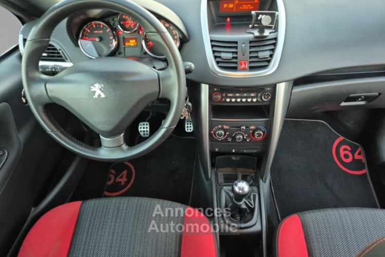 Peugeot 207 CC 1.6 VTi 120ch Série 64 Garantie 12 mois - <small></small> 8.980 € <small>TTC</small> - #11