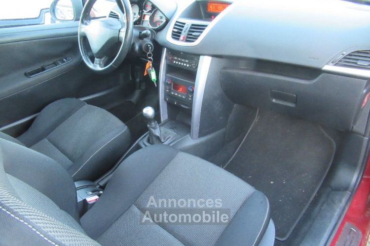 Peugeot 207 CC 1.6 VTi 16V 120ch  - <small></small> 5.990 € <small>TTC</small> - #10