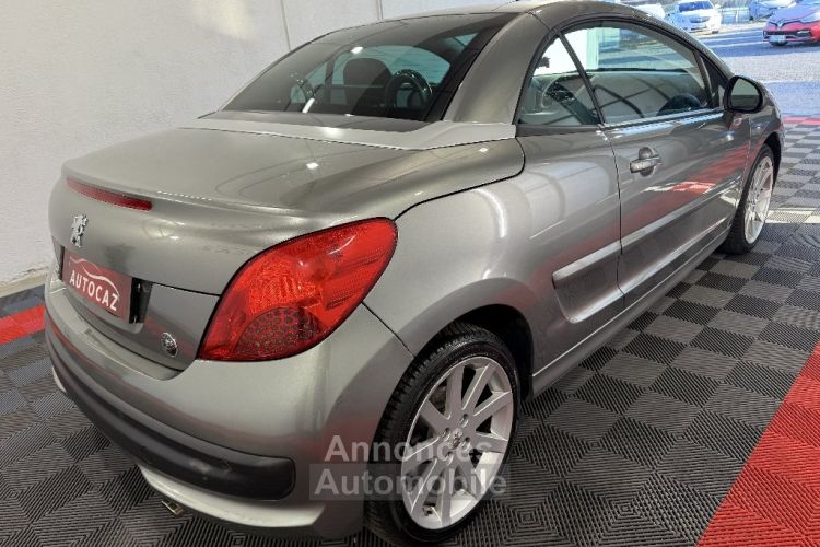 Peugeot 207 CC 1.6 VTi 16V 120ch Roland Garros +69000KM*PREMIERE MAIN - <small></small> 7.990 € <small>TTC</small> - #7