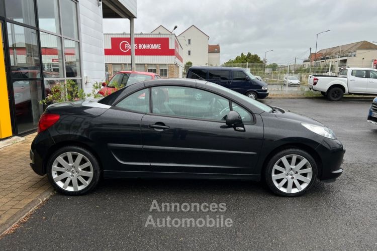 Peugeot 207 CC 1.6 VTi 16V 120ch Sport - <small></small> 8.990 € <small>TTC</small> - #16