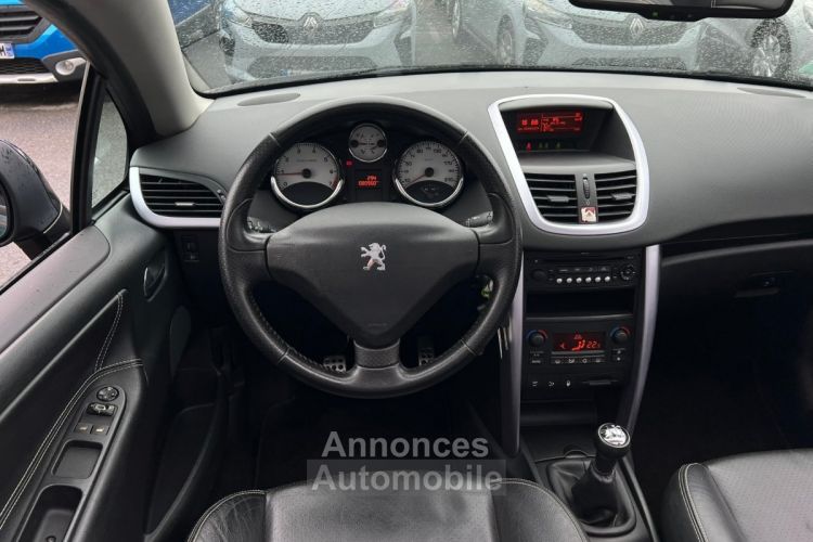 Peugeot 207 CC 1.6 VTi 16V 120ch Sport - <small></small> 8.990 € <small>TTC</small> - #41