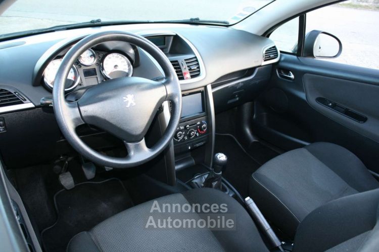 Peugeot 207 CC 1.6 VTI 16V SPORT - <small></small> 6.990 € <small>TTC</small> - #18