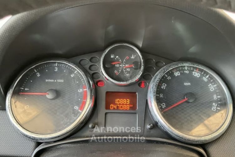 Peugeot 207 CC CABRIOLET FELINE 1.6 HDI 112 Cv 1ERE MAIN 47 100 Kms CUIR GPS CRIT AIR 2 Garantie1an - <small></small> 11.970 € <small>TTC</small> - #14