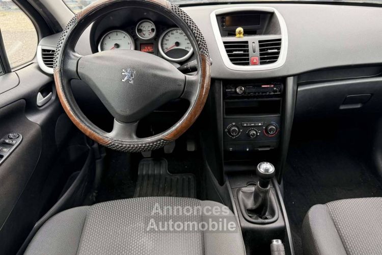 Peugeot 207 SW 1.6 HDi92 FAP Série Millesim 200 - <small></small> 7.490 € <small>TTC</small> - #9