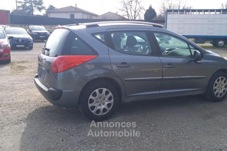 Peugeot 207 SW HDI 92 CV 1 ere MAIN (belbex auto AYOLET) - <small></small> 5.990 € <small>TTC</small> - #2