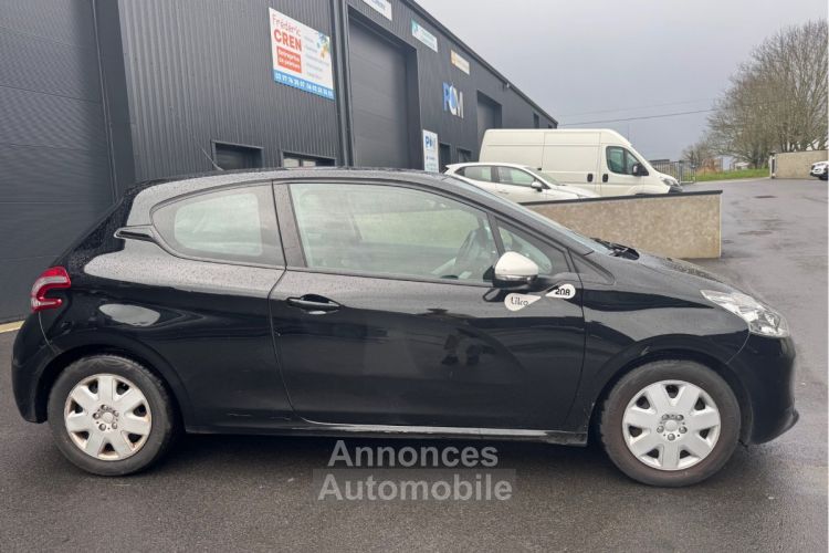 Peugeot 208  1.0 VTi Like 3p - <small></small> 6.490 € <small>TTC</small> - #6