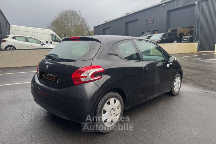 Peugeot 208  1.0 VTi Like 3p - <small></small> 6.490 € <small>TTC</small> - #7