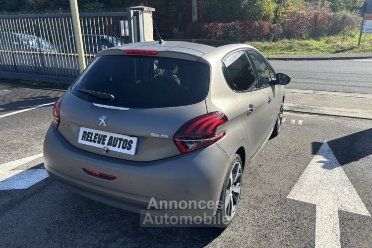 Peugeot 208  1.2 PureTech 110ch Féline S&S EAT6 5p - <small></small> 9.990 € <small>TTC</small> - #7