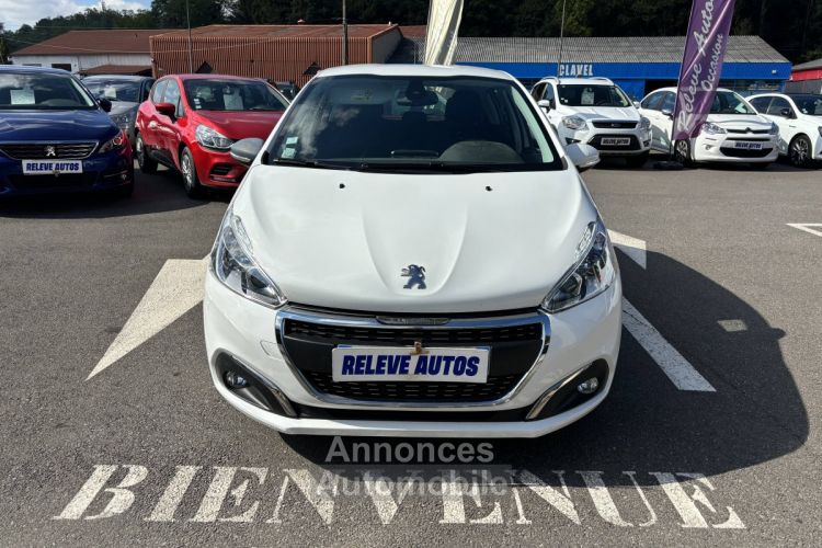 Peugeot 208  1.2 PureTech 82ch Style 5p - <small></small> 7.990 € <small>TTC</small> - #1