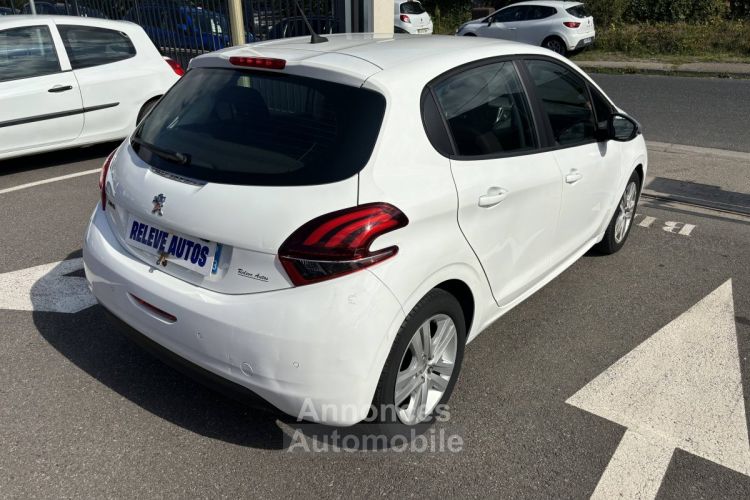 Peugeot 208  1.2 PureTech 82ch Style 5p - <small></small> 7.990 € <small>TTC</small> - #7