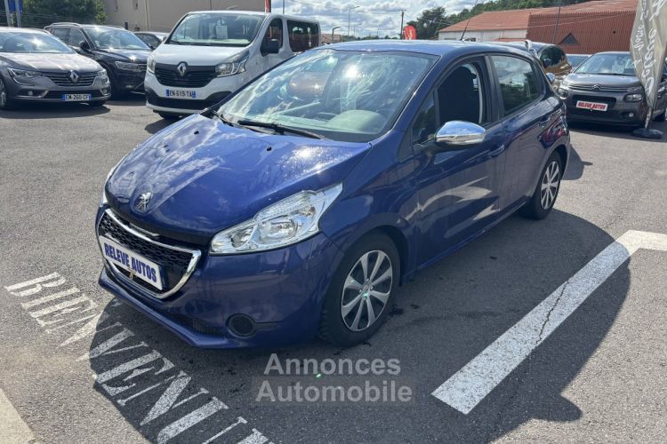 Peugeot 208  1.4 e-HDi FAP Business BMP5 5p - <small></small> 7.990 € <small>TTC</small> - #2