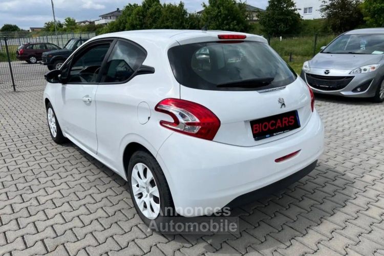 Peugeot 208 1.0 LIKE - <small></small> 6.950 € <small>TTC</small> - #4