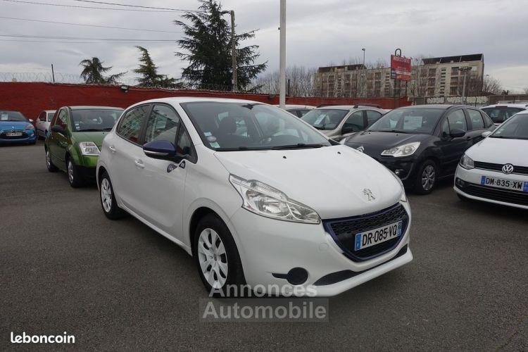 Peugeot 208 1.0 PURETECH LIKE 5P - <small></small> 8.990 € <small>TTC</small> - #2