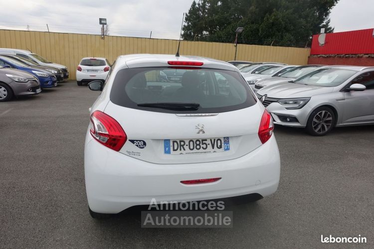 Peugeot 208 1.0 PURETECH LIKE 5P - <small></small> 8.990 € <small>TTC</small> - #5