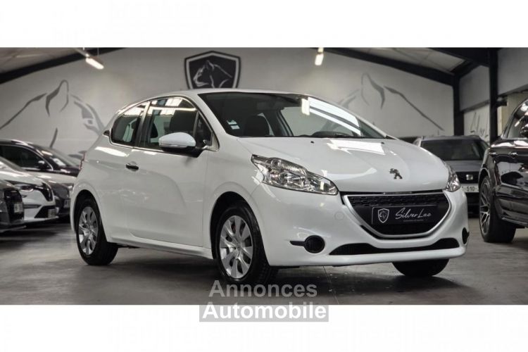 Peugeot 208 1.0 VTi 68 / 5 PLACES / REGULATEUR / IDEAL JEUNE CONDUCTEUR - <small></small> 7.290 € <small>TTC</small> - #1