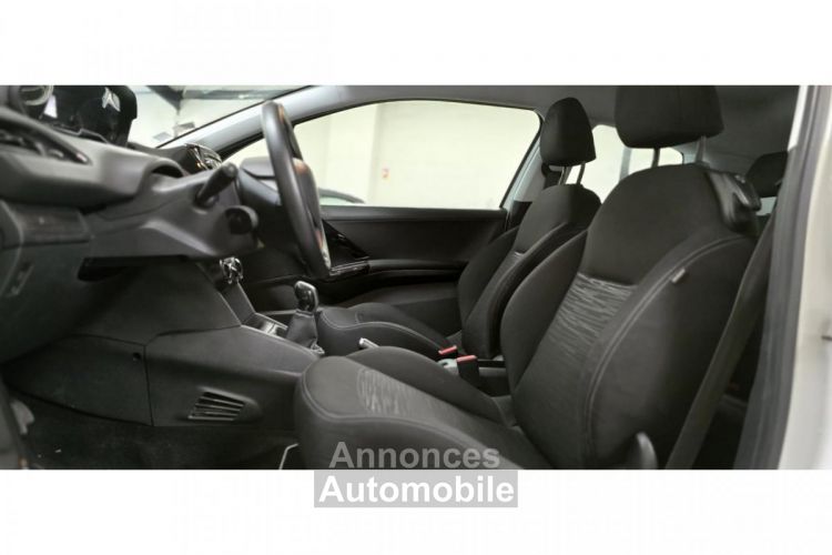 Peugeot 208 1.0 VTi 68 / 5 PLACES / REGULATEUR / IDEAL JEUNE CONDUCTEUR - <small></small> 7.290 € <small>TTC</small> - #8