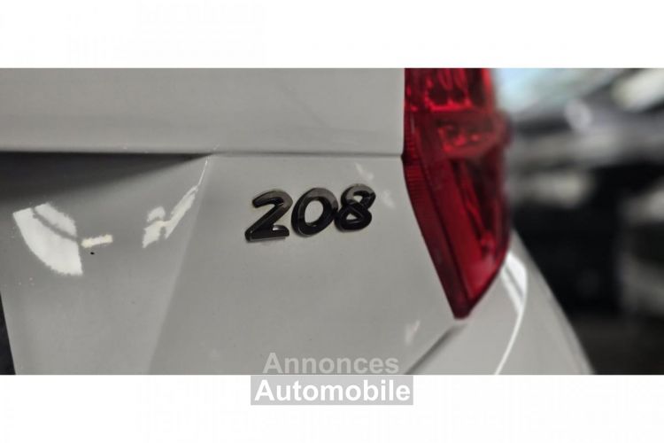 Peugeot 208 1.0 VTi 68 / 5 PLACES / REGULATEUR / IDEAL JEUNE CONDUCTEUR - <small></small> 7.290 € <small>TTC</small> - #25