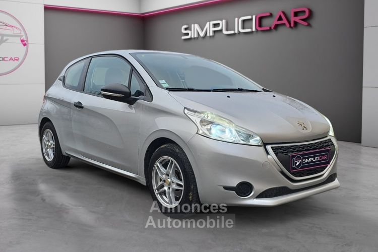 Peugeot 208 1.0 VTi 68ch BVM5 Access - Courroie de distribution et embrayage neufs - <small></small> 5.990 € <small>TTC</small> - #1