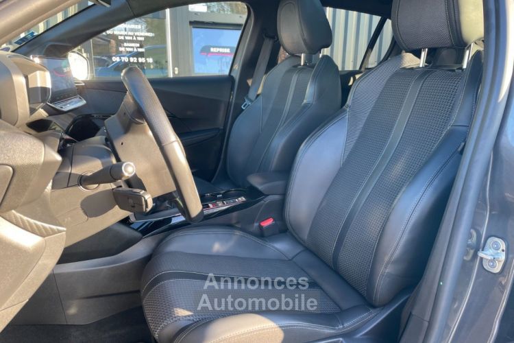 Peugeot 208 100 ch gt line avec covering unique bleu distribution et ct a jour virtual cockpit 3d toit panoramique - <small></small> 15.990 € <small>TTC</small> - #8