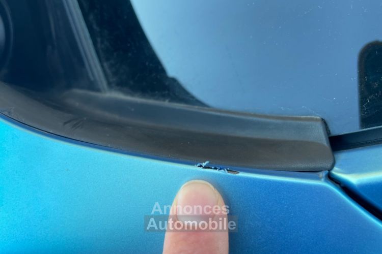 Peugeot 208 100 ch gt line avec covering unique bleu distribution et ct a jour virtual cockpit 3d toit panoramique - <small></small> 15.990 € <small>TTC</small> - #29