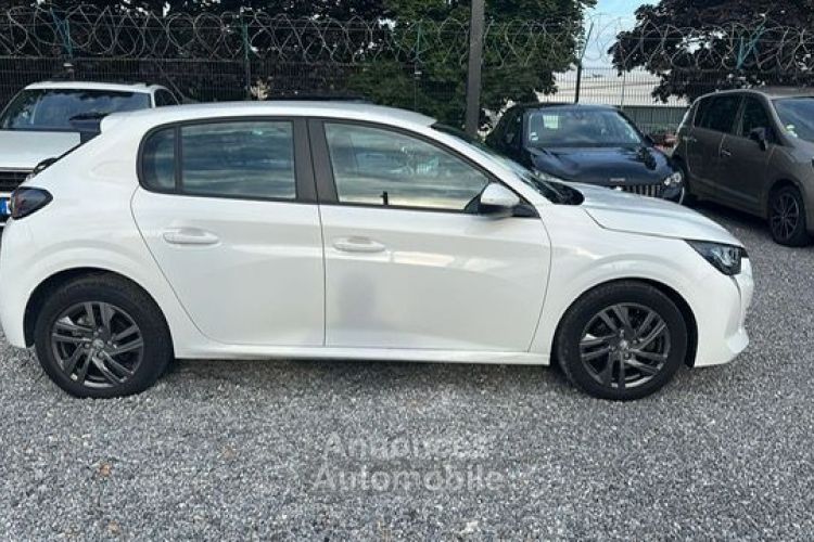 Peugeot 208 100 S&S EAT8 1° Main distribution neuve APPLE CAR PLAY - <small></small> 11.490 € <small>TTC</small> - #7