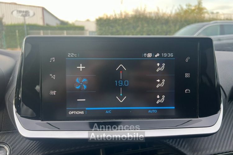 Peugeot 208 100ch Allure - Caméra - Apple CarPlay/Android Auto - <small></small> 12.990 € <small>TTC</small> - #33