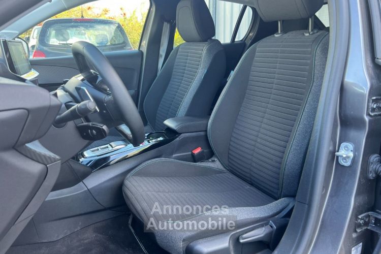 Peugeot 208 100ch EAT8 Style - SELECT DRIVE - RDR ARR - Entretien - <small></small> 15.990 € <small>TTC</small> - #9